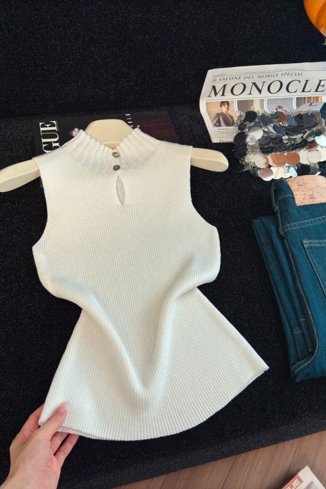 Classic Solid Color Cutout Sleeveless Vest for Women - Image 5