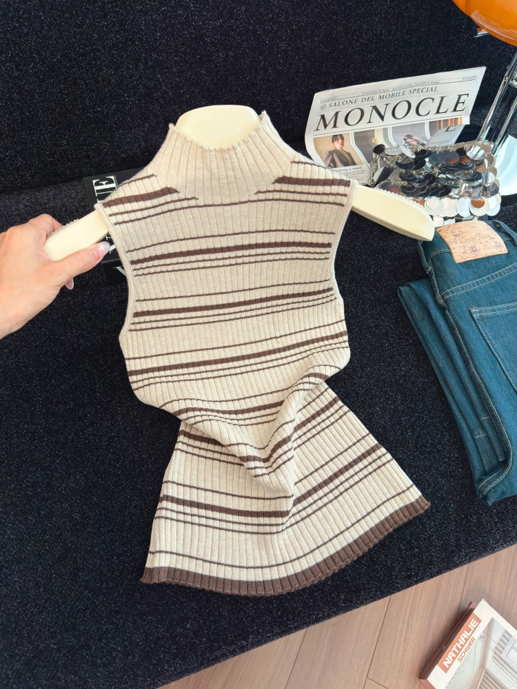 Striped Sleeveless Knit Vest for Women Fall 2026 Pullover Top - Image 2