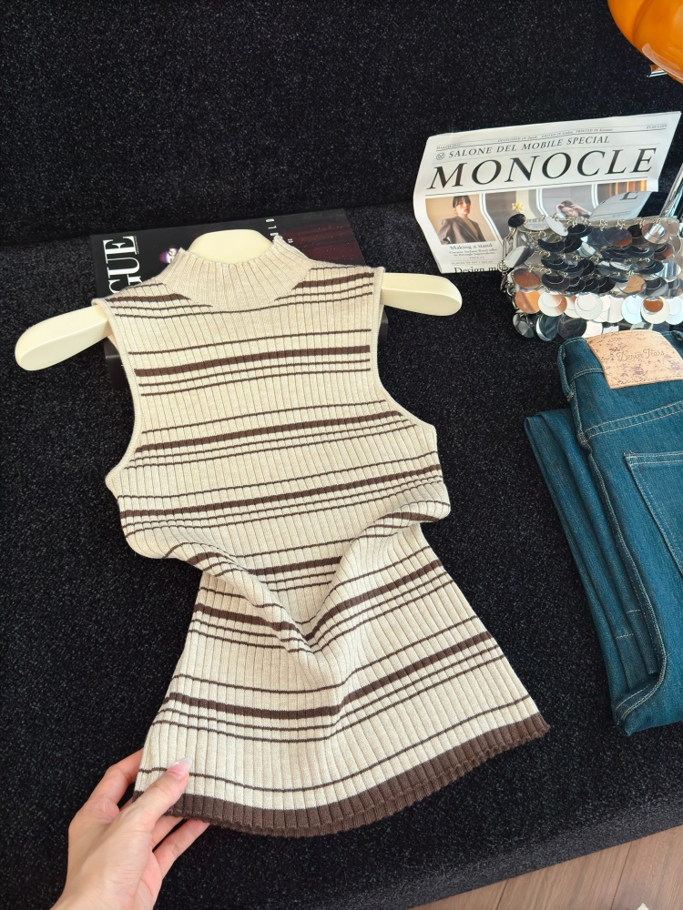 Striped Sleeveless Knit Vest for Women Fall 2026 Pullover Top - Image 3